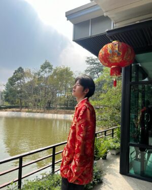 Jet Somjet Saejang Instagram - 新年快乐🎉 祝大家 ：龙行龘龘，前程朤朤，生活鱻鱻，事业燚燚，八方进财，四喜临门！🐲🧧🎇