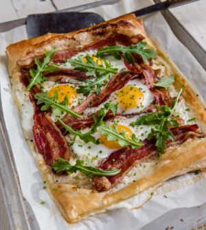 Jet Tila Instagram - Who needs a quick breakfast dish for Easter weekend? @alitila's got you covered with this Bacon and Egg Gruyere Breakfast Tart! Recipe link in bio.

RECIPE: https://chefjet.com/recipe/bacon-egg-gruyere-breakfast-tart/