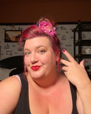 Jezebel Express Instagram - 💕🌺💖🎟️🩰🌷🐷👛 Went in for blonde balayage and suddenly needed pink hair.  Who am I to question my gut? Thanks to mccasino_ for the new look! 💕
