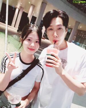 Ji Hyun-woo Instagram - Sunshine