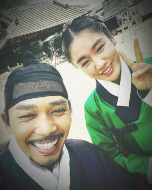 Ji Seung-hyun Instagram - Thank you and good bye!

모두 행복하길…

원무야 가자 고려로!!😎

#연인#구원무#길채#고려거란전쟁#mydearest