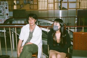 Jia-Bo Jhong Instagram - 我跟我姐姐❤️
雖然我姐會一直把我的高粱偷走
但每次她都會買啤酒跟威士忌給我
（520