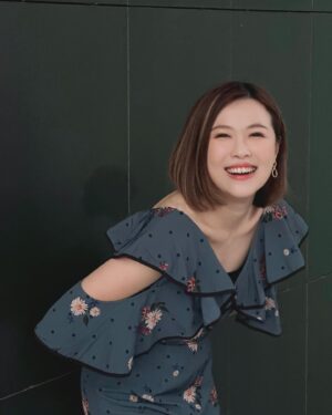 Jia Hui Siau Instagram - Last lap for #StarAwards2024!!

UNLIMITED VOTING is going on until 7.30pm, which means you can just keep clicking n voting infinitely! 今天时不时有空就投一下DJ们吧！😊

Hope to have more faces of radio going on stage year after year! 💪🏼💪🏼💪🏼

Head over to mediacorp.sg/starawards/vote (P.S. I’m nominated for “Most Popular Female Artiste 最受欢迎女艺人”)

广播靠你了！谢谢！🙏🏼🙏🏼