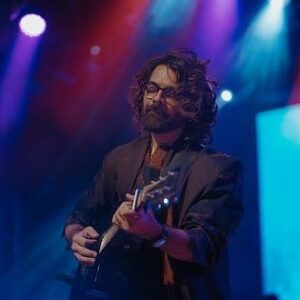 Jigar Saraiya Instagram - Thank you to everyone who showed up at Shanmukhananda for the gig, you guys absolutely nailed it.

A post about my emotional journey during this gig is coming up, but first, for the fans I can proudly call a big fat Sachin Jigar family and their love. Thank you, this one is forever. 06.08.23 Mumbai. @soulfulsachin @priyasaraiyaofficial @aslidivyakumar @txnishkxx @rashmeetkaur @romilved Designed and styled by @karishmakacharya photos by @karanghoda