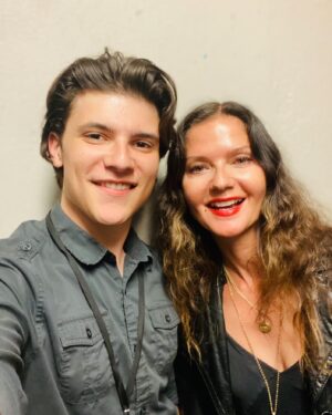 Jill Hennessy Instagram - Always a joy to see & hear this superstar - check out his brilliant tunes! @jakethistlemusic @fulfill_nj @basiecenter #shoretorockhunger
