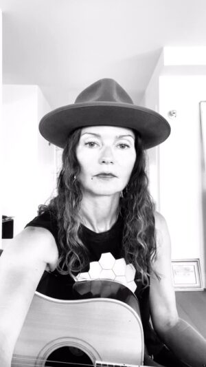 Jill Hennessy Instagram - -been thinking a lot about dear #sineadoconnor & this song has been tugging at me. Wanted to send this to Spike & @gareth.maguire.official & all of ya out there. ❤️🙏🏽 (slightly abridged tho, lovelies!) #thisisthelastdayofouracquaintance