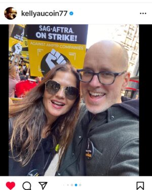 Jill Hennessy Instagram - The band keeps getting bigger..let’s get everyone back to work with a fair contract. #sagaftrastrong #sagaftrastrike @sagaftra #thesolidarities @chrismichaelson_ @dstevencohen @rfredux @junsuenaganyc @richievdang @tommy.bayiokos @mybigfatmouth @kellyaucoin77 - photos by @holderelizabeth 👍🏽