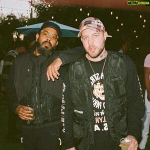 Jillionaire Instagram - full zess no stress