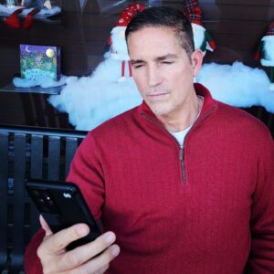 Jim Caviezel Instagram - My excitement at joining the #Pray25 Challenge on the @hallowapp for Advent. Join me and over 60,000 other Christians praying and meditating for peace this season on the Advent themes of Faith, Hope, and Joy. 

Saint Gregory said:
Christ is born, glorify Him! Christ from heaven, go out to meet Him! Christ on earth, be exalted! Sing to the Lord all the whole earth; and that I may join both in one word, let the heavens rejoice, and let the earth be glad, for Him who is of heaven and then of earth. Christ in the flesh, rejoice with trembling and with joy; with trembling because of your sins, with joy because of your hope.

Try Hallow, the #1 app for prayer, meditation, and Christmas music at hallow.com/jimcaviezel

#ad #Hallowapp #Christmas #Advent #joy #peace