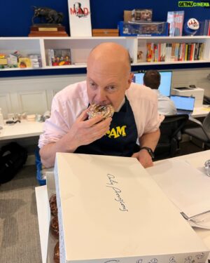 Jim Cramer Instagram - An embarrassment of riches! Thank you to all for your birthday wishes! 🎊🎉