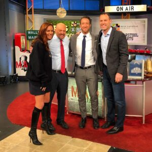 Jim Cramer Instagram - Such an awesome visit from @barstoolsports today!