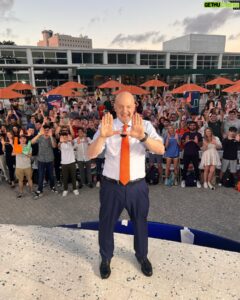 Jim Cramer Most Liked Photos and Posts
