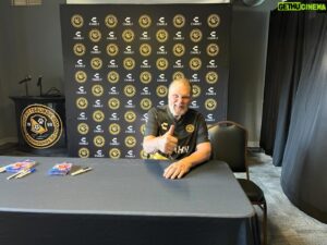 Jim Duggan Instagram - I’m here in #Pittsburgh ready to meet fans at Highmark Stadium with the @riverhoundssc!

If you’re here, come by and say HOOOOOOOOOO!!!