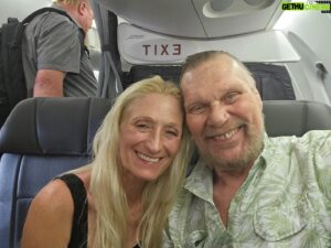 Jim Duggan Instagram - Flight is a little late, but we are on our way from Knoxville to Charlotte, then drive down to Lugoff SC!! 

Thanks to EVERYONE who came out this weekend at the @fanboy_expo!
