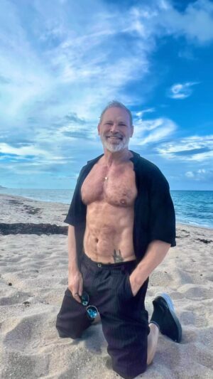 Jim Newman Instagram - And just like that I’m on a beach in West Palm Beach. It’s a crazy life but it’s a great life! #mammamiatour #beaches #gaydaddies #hairy #beachselfie