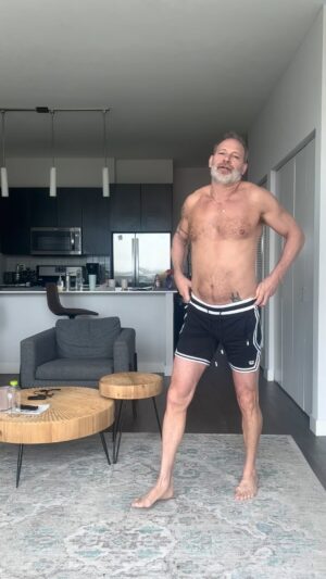 Jim Newman Instagram - I’m 60 years old an I can Kick! Streeetch! And KICK! #mollyshannon #snl #i’m60 #kickstretchandkick