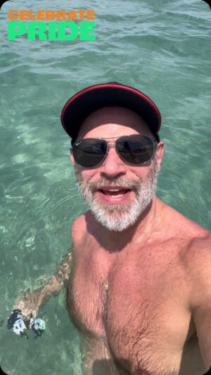 Jim Newman Instagram - Happy Pride NYC! #pridemonth #beachday #empty