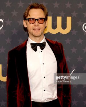 Jimmi Simpson Instagram - Sweetest vibes and people at @criticschoice last night. #Pachinko won and I got to reunite with lifelong pals. @soozhugh @minhakim__ @annasawai @appletvplus Thanks @canali for the gorj tux and @laeyeworks for hand-tinting those JERSEY MAC specs. Dope links & watch thanks to @montblanc. Alchemy by @warrenalfiebaker ✨❤️ #buriedlede