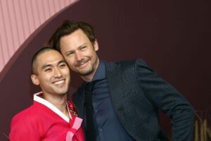 Jimmi Simpson Instagram - I couldn’t be more thankful to be a wee part of this enormous work of art. #Pachinko explores the complex beauty and power of our species in a globally relatable way. Gorgeously brought to the screen by @soozhugh & @theresa_kang_715. Masterful direction from kogonada & @justinchon. The main cast @mistterjin @minhakim__ @actorleeminho #younyuhjung @sojisoheeparkarai @kaho_minami & so many more are OUTSTANDING you guys! Free watch on @appletvplus now. #appletvplus
💯on #rottentomatoes