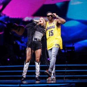 Jimmie Allen Instagram - The House That KOBE built was 🔥🔥 last night. Had a great time in LA.

📸: @jeffjohnsonimages 

#denimandrhinestonestour