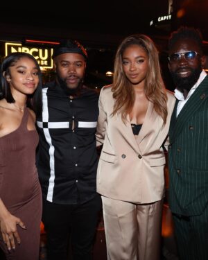 Jimmy Akingbola Instagram - Manifesting Emmys for our show #BelAir 

At the @nbcuniversal FYC House. 

Suit: @garconcouture 
Hair: @groomcity 
Jewelry: @umutoniofficial 
Glasses: @overlookframes 
Watch: @gucci 
Stylist: @inisikpe 
Show: @belairpeacock 

#emmys #fyc #event #belairpeacock #banksfamily #blackexcellence #geoffrey #season2 #vote #lovemyjob

📸: @richpolk