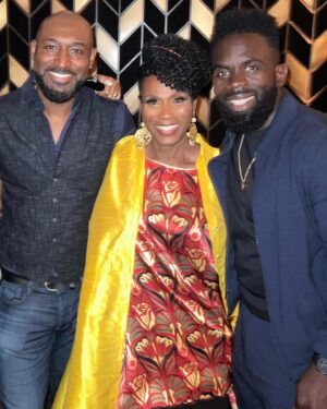 Jimmy Akingbola Instagram - Hey @willsmith your spirit was with us last night. We had a proper NYC #PerfectFind moment… 

At the #PerfectFind Premiere we found @janethubertorginal aka Aunt Viv. And we hugged, cried and celebrated each other like the one big @belairpeacock @freshprince family that we are. 🖤👏🏾👑

Big congratulations, thanks and love to man like @producertommy 🙏🏾. Tune in and watch his movie Perfect Find on @netflix June 23rd.

#tribeca2023 #belairpeacock #thefreshprinceofbelair #auntviv #family #willsmith janethubertformyfanspage