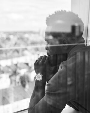 Jimmy Akingbola Instagram - It’s a @breitling ting and a london ting!

Great Night & Vibes. Thank you @breitling ⌚️

#LondonSummer #BlackAndWhite #Breitling #BreitlingKnightsbridge 

📷: @loxphoto