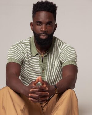 Jimmy Akingbola Instagram - Caught up with @crookesmagazine to talk about Season 2 of @belairpeacock and our acclaimed @thetcn documentary Handle With Care, which is also on @peacock & @itvxofficial 📺

See interview - #linkinbio 

#belairpeacock #handlewithcare #thetower #geoffrey #belair #thework

Photo: @iamjamesanthony 
Stylist: @inisikpe
Hair: @groomcity