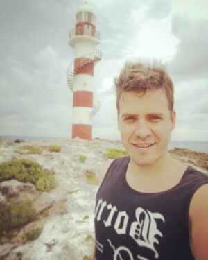 Jimmy Álvarez Instagram - Un día en el faro
#work #grabacion #youtube #faro  #barco #cancun