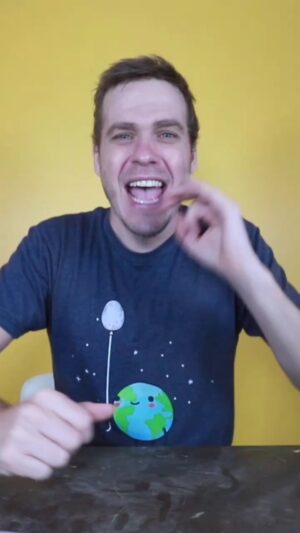 Jimmy Álvarez Instagram - Un producto innovador, el rodillo del futuro #tecnologia #pintura #pongamosloaprueba