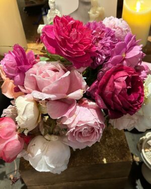 Jimmy Barnes Instagram - I managed to pick these beauties before the rain poured down. I can’t believe our roses don’t know it’s winter, these may just be the best bunch yet