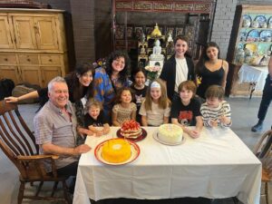 Jimmy Barnes Instagram - Thanks for all my birthday wishes. I spent a great day with my family. Teddy got his strawberry cream sponge cake. Life is good and I’m a lucky man.

@davidcampbell73 @ellymaybarnes @squeejie @mahaliabarnes @iamjackiebarnes @jane13barnes @rubyrodger.s