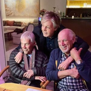Jimmy Buffett Instagram - I have studied and listened to Burt Bacharach songs since I first decided to try and write songs and perform as a teenager.  So, a year or so ago, when Jane told me Burt was coming to dinner at our house it left me a bit speechless, nervous and quite excited.  The fact that Burt Bacharach even knew who I was, and liked my songs, took a while to sink in.
 
I first saw his name on a movie screen, as co-writer with Hal David of the theme song from one of my favorite movies, “The Man Who Shot Liberty Valence”, sung by Gene Pitney. One of the first songs I learned on the guitar was “Twenty-Four Hours From Tulsa.”, also sung by Gene. The list of my favorite songs of his is still quite long.  That dinner, sitting and talking with Burt and Paul, was a cherished evening for a kid who admired them both.  My sincere thoughts and appreciation go out to his wife Jane.  To make it to 94 is no easy feat to be sure and Burt did it with style, and never let the old man in till the very end.  He inspires me to try and do the same.  And, for sure, what the world needs now, is LOVE.

Sail on Burt