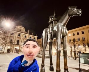 Jimmy Carr Instagram - I’m in Brno in the Czech Republic 🇨🇿 From underneath, the statue of the horse in the town centre looks like it’s hung like itself. #jimmycarr #terriblyfunny #terriblyfunnytour #czechrepublic #czechrepublic🇨🇿 #brno #zonerbobyhall #equestrianstatueofmargravejobstofluxembourg #woollyjimmycarr