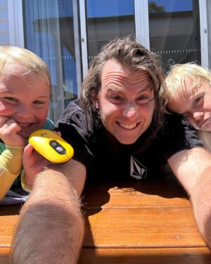 Jimmy Rees Instagram - Summer holidays with these lunatics … boating… bike riding… lots of swimming… and lots of ice creams 🤣!! @torirees_ #victoria #summerholidays #kids