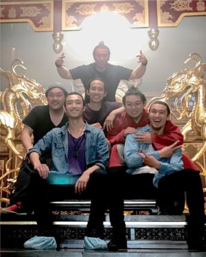 Jimmy Wong Instagram - TRUE.
It’s time to meet the Mulan SQUAD! We spent so much time together training and filming that we became as close as family.
.
The original trio is all here, featuring @chenlovesyall as Yao, @douamoua as Po, and myself as Ling.
.
We also have some squad members you haven’t seen before, with @yosonosoy as the handsome Honghui, and @itsjunyu playing a very adorable real life version of Cricket.
.
Rounding it all out is our fearless Sergeant Qiang, played by @ronyuan.
.
I hope you enjoy this sneak peek behind the scenes of @mulan, and keep following me for more - I’ll be posting every day throughout our launch week with more exclusive looks behind the scenes!