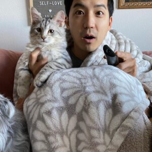 Jimmy Wong Instagram - My allergies are through the roof these days.
