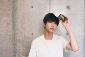 Jin Suzuki Instagram - .

@threecosmetics​ 
@mensnonnojp 

天然精油のグリーンハーバルな香りで心地よくスキンケア。
自然の恵みを科学で活かしたナチュラルなのに
確かな肌効果。

#PR 
#threecosmetics​ 
#mensnonno 
#BalancingStem​ 
#バランシングステム​ 
#THREEBALANCING​​