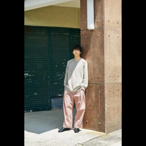Jin Suzuki Instagram - .
LG styler

デニムやニット、洗いにくいアイテムもLG stylerで
ケアをすれば、衛生面の心配もなく着続けられます！
最近のお気に入り3コーデも紹介しているので
是非webの方もご覧ください。

#LGStylerStyle #LGStyler