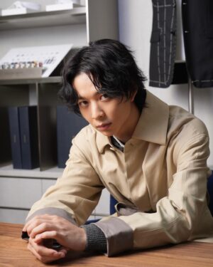 Jin Suzuki Instagram - .
『ハウス オブ ディオール ギンザ』ブティックが
9月21日にリオープン！
洗練された素敵な空間でした。

#HOUSEOFDIORGINZA #DIOR