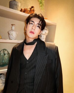 Jirakit Thawornwong Instagram - @lseoul.official 
𝗟 𝗦𝗘𝗢𝗨𝗟 𝗜𝗡𝗖𝗢𝗠𝗣𝗔𝗥𝗔𝗕𝗟𝗘 𝗦𝗛𝗢𝗪 𝟮𝟬𝟮𝟰

#INCOMPARABLEFS #ICPFASHIONSHOW #ICPFS24 #LSEOUL

Outfit @that.official84