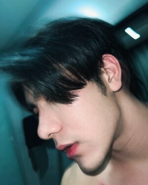 Jirakit Thawornwong Instagram - Don’t blame me if I sleep too much sometimes;
I just want to take a break from this game called life.🪷