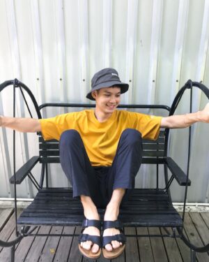 Jirayus Khaobaimai Instagram - สบายๆ 💙💙
#birkenstockthailand
