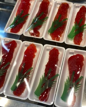 Jiro Instagram - 虹のマートですじこ。
朝だから！って100円おまけしてくれた。
ジャンボに言わせたい。
きれいだ。