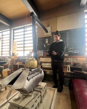 Jiro Instagram - randbeanで買い物したあと作業場見学させてもらえた。
木のいい香りがした。