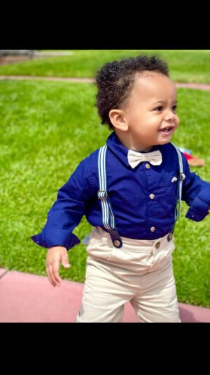 Jivanta Roberts Instagram - I love you with every ounce of me. They say that it happens so fast, and it’s indeed true. You’re already 1 😩😩😩my beautiful baby boy. Happy birthday to my little munchkin ❤️🎊🎉 I love you to the moon my babbbbyy 🎉🎊❤️