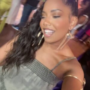 Jivanta Roberts Instagram - @americanblackfilmfestival @hooraemedia ABFF pt 2 🎬 

Simply breathing #denzelwashington’s air was sufficient ☺️🤣 

Congrats to @thekeeshab 👏🏾👏🏾👏🏾 

After party Yacht party was 🔥🔥