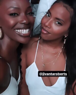 Jivanta Roberts Instagram - @americanblackfilmfestival @hooraemedia ABFF pt 2 🎬 

Simply breathing #denzelwashington’s air was sufficient ☺️🤣 

Congrats to @thekeeshab 👏🏾👏🏾👏🏾 

After party Yacht party was 🔥🔥