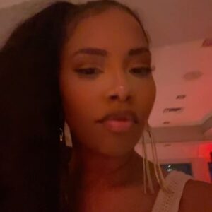 Jivanta Roberts Instagram - @americanblackfilmfestival @hooraemedia ABFF pt 2 🎬 

Simply breathing #denzelwashington’s air was sufficient ☺️🤣 

Congrats to @thekeeshab 👏🏾👏🏾👏🏾 

After party Yacht party was 🔥🔥