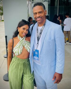 Jivanta Roberts Instagram - @americanblackfilmfestival ABFF pt1. So every time I would get ready for an event or if i was dressed up my granny would say “who lookin so sweet? 🥹 in her sweet little trini voice . She would say yes “you’re a Star ⭐️ !! Esther Williams!!! And I would smile and say yes grannnny just like Esther Williams, mind you I hadn’t googled who Esther was til recent years 😂  I miss you granny so many wonderful amazing projects ahead, I’ll continue to make you proud! 

The weather started off rocky but we pushed through! 
Congrats to @broadythejoker  @byantrose @_rjbarnes 
Congrats to my cast mate & favorite buddy ☺️ incomparable @mrrichardlawson on #divorceintheblack 
 
Great to see @rumando_ 😂 @solaponte @jenniafredrique @tunisha 💜❤️